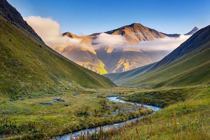 Kazbegi Day trip - Stop 3: Ananuri Fortified Castle Ensemble and the Military Highway story