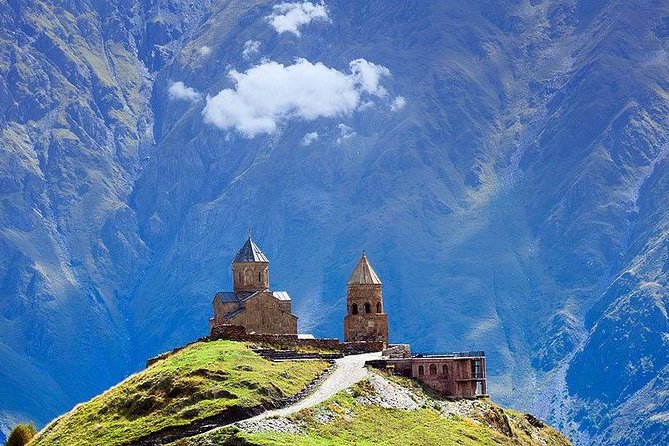 Kazbegi, Gergeti and Ananuri Full Day Tour from Tbilisi - Key Points I’d Bank On