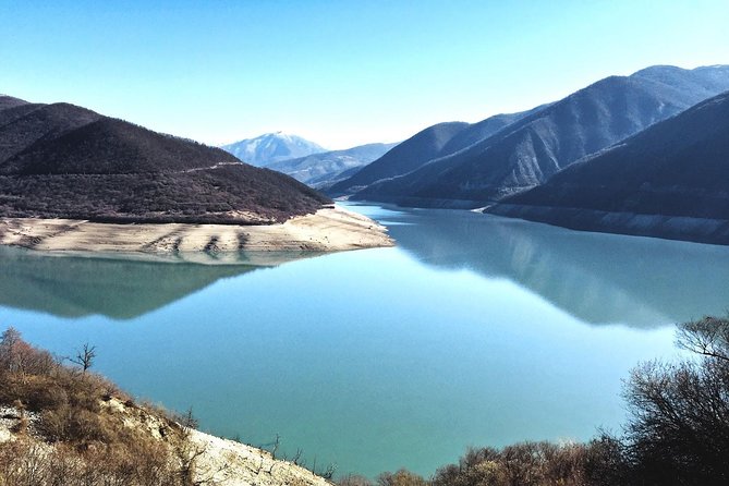 Kazbegi, Gergeti and Ananuri Full Day Tour from Tbilisi - The Drive North From Tbilisi: Why This Day Trip Works