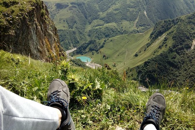Kazbegi & Gudauri group tour from Tbilisi - Guides on the day: English commentary that actually helps