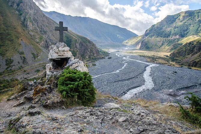 Kazbegi - Half Day Private Tour to Dariali Gorge & Waterfalls - Tsdo Village: Tiny Population, Serious Traditions