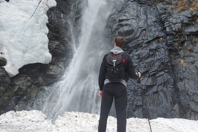 Kazbegi:Hiking to Gveleti Waterfall - The walk to the falls: short distance, plan for footing and weather