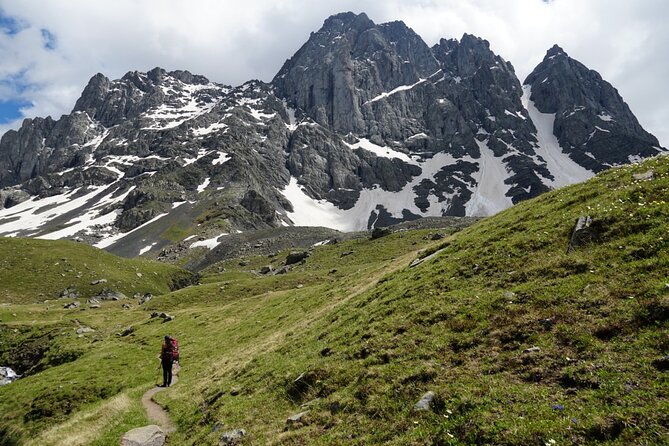 Kazbegi & Juta, 2-day tour. (easy hikings) - Day 2 in Juta: the longer trek and fresh-air payoff