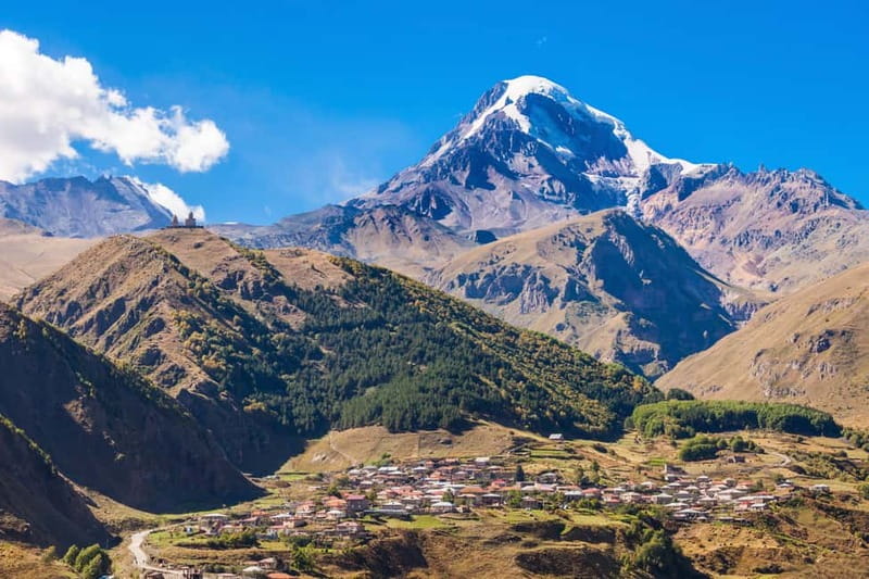 Kazbegi private tour: from Tbilisi - Zhinvali Reservoir: an easy, scenic start