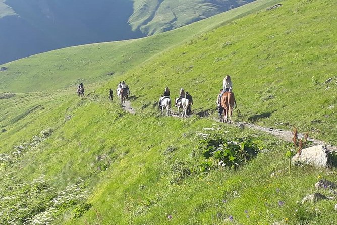Kazbegi Tour from Tbilisi 2022 - What You Actually Get in This Kazbegi Day Trip