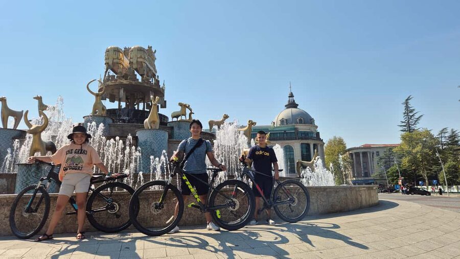 Kutaisi Bike Tour: City Center, History & Riverside Paths - Why This 2-Hour Kutaisi Bike Tour Feels Worth It