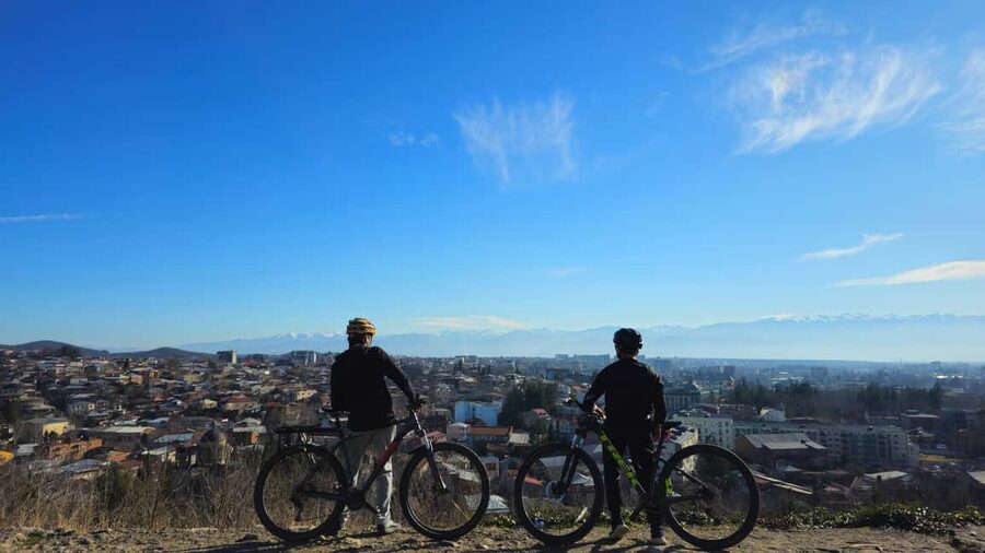Kutaisi Bike Tour: City Center, History & Riverside Paths - Colchis Fountain and the Golden Colchis Fountain Moment