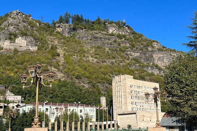 Kutaisi: Chiatura Cable Cars & Katskhi Pillar Guided Tour - Chiatura Town Walk: Soviet Mosaics, Housing Blocks, and Aerial Views