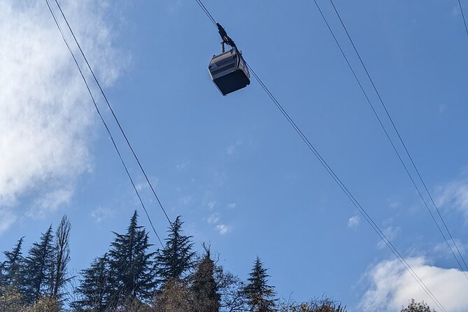 Kutaisi: Chiatura Cable Cars & Katskhi Pillar Guided Tour - English-First Guidance and Small-Group Advantage in Real Life