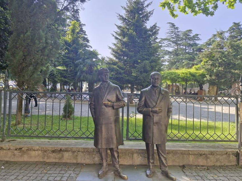 Kutaisi: Guided Walking Tour with Local Snack - Finishing Near Bagrati Cathedral Steps