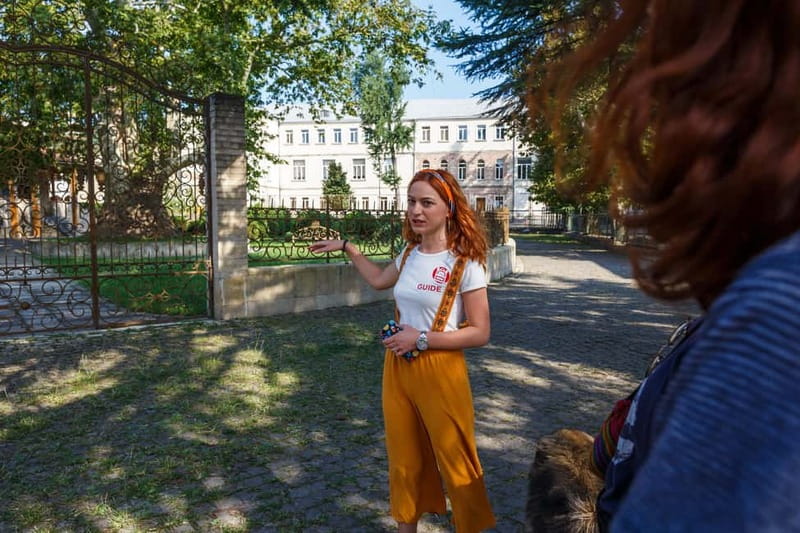 Kutaisi walking tour with A GLASS OF FINE WINE - Mtsvane Bazari, Where You Feel the Everyday City