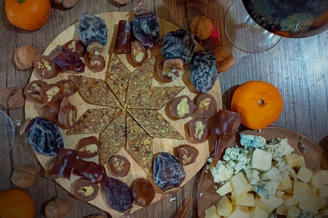 Maia and Nina's Magic Kitchen - The Flow of the Evening, From Metro Meet to Dinner Table