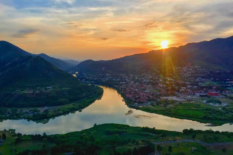 Mtskheta: Ancient Capital of Georgia Half-Day Tour - Limestone canyon drive and the Tbilisi Sea break