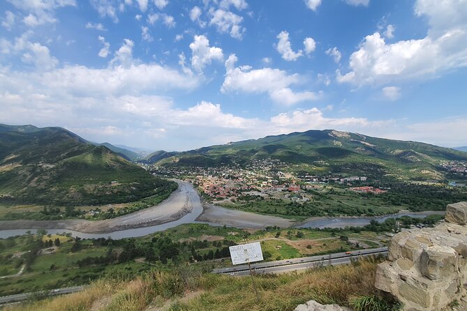 Mtskheta: Exploring Heritage and Cuisine through Cooking Classes - Svetitskhoveli Cathedral and Old Mtskheta: The Main Event