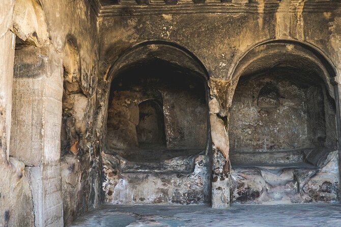 Mtskheta, Gori and Uplistsikhe Day Tour from Tbilisi - Stop 2: Mtskheta Church of the Holy Cross (Svetitskhoveli area)