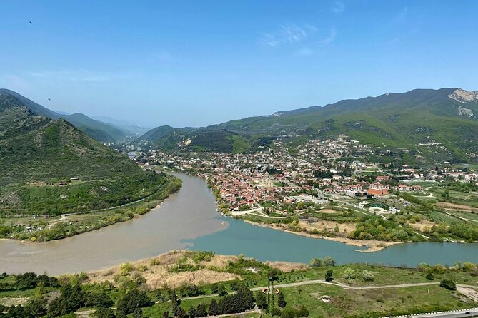 Mtskheta, Gori and Uplistsikhe Day Tour from Tbilisi - Stop 4: Gori break time and quick sightseeing