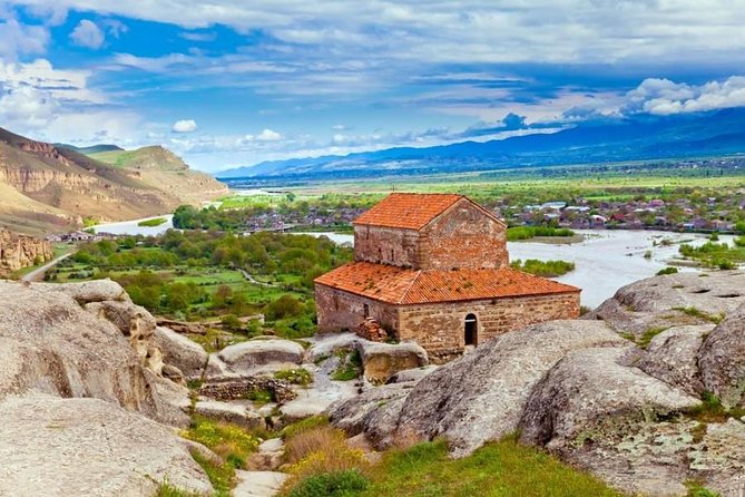 Mtskheta - Jvari + Gori - Uplistsikhe Private Day Tour - Mtskheta’s UNESCO core: Pompey Bridge and Svetitskhoveli Cathedral area