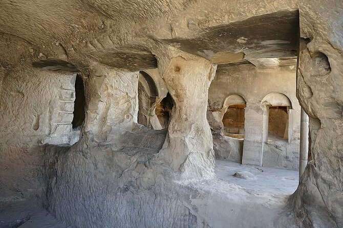 Mtskheta - Jvari + Gori - Uplistsikhe Tour - Uplistsikhe Cave Town: Fortress of God and 3,000 Years in Stone