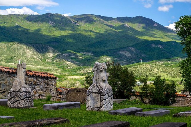 Mtskheta - Jvari Private Tour + Chronicles of Georgia - George the guide: what makes the tour feel personal