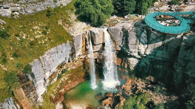 Okatse Falls, Martvili Canyon and Prometheus Cave - Prometheus Cave: the glittering world underground