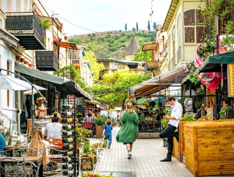 Old Tbilisi Highlights Walking Tour with Wine & 10 Tastings - What Makes This Old Tbilisi Walk Worth $29