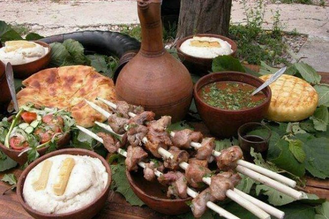 One Day Tour to Tbilisi and Mtskheta - Dzveli Tbilisi sulfur waterfall and old-city rituals