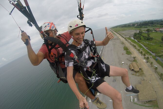 Paragliding tandem flights in Georgia - Weather reality in Gudauri: delays, rescheduling, and refund options