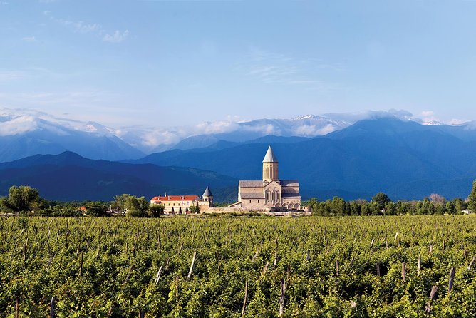 Private 4 days Food & Wine and Sightseeing tour to Kakheti, Kazbegi, Mtskheta. - Who This Tour Is Best For (And Who Should Look Elsewhere)