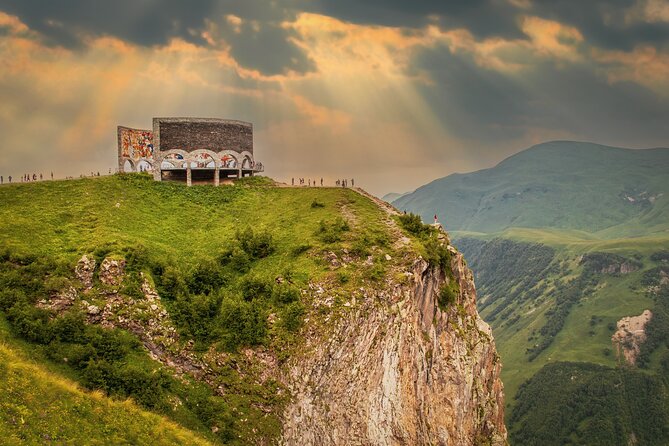 Private Day Tour to Kazbegi and Gudauri - Tbilisi start, then Zhinvali Reservoir and the Aragvi River route