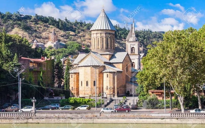 Private Day Trip from Yerevan to Tbilisi - Shardeni Street: your casual, lively contrast to the Old Town lanes