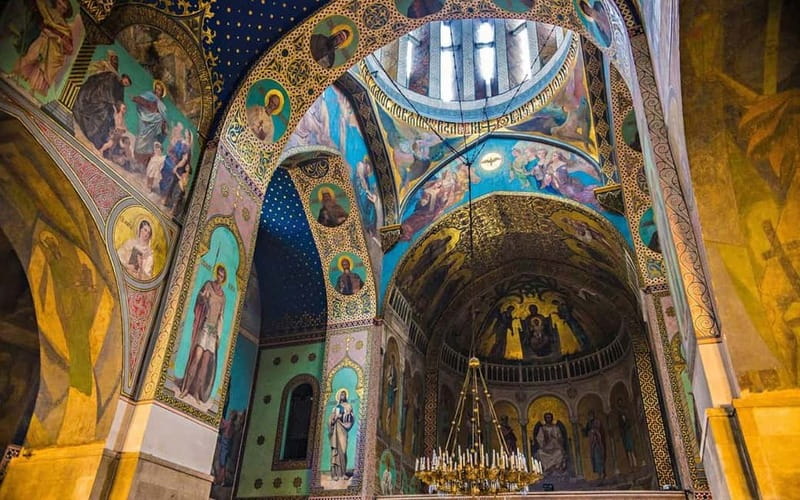 Private Day Trip from Yerevan to Tbilisi - Bridge of Peace walk: the best ending for photos and memories