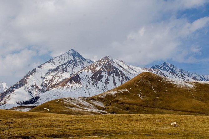 PRIVATE Day-Trip to Kazbegi (The most popular tour in Georgia) - Stop 3: Gudauri ski resort and the Friendship statue panorama