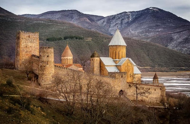 Private day trip to Stepantsminda, Kazbegi Mountains & Sno - Sno Village and Merab Phiranishvili’s Giant Outdoor Sculptures