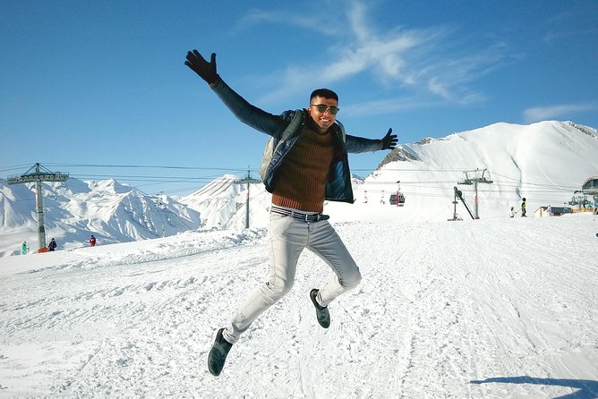 Private Full Day Tour In Kazbegi - Gudauri (Paragliding & Rafting) - Stepantsminda and lunch at Hotel Rooms with Gergeti views