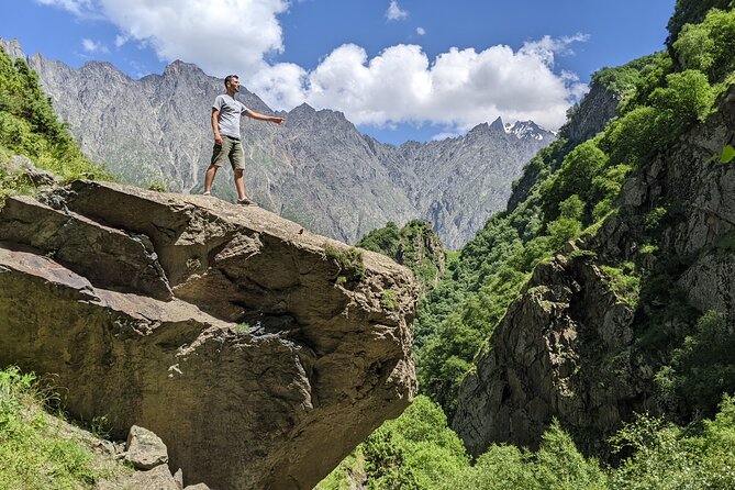 Private Full Day Trip to Kazbegi Mountains - Key highlights at a glance