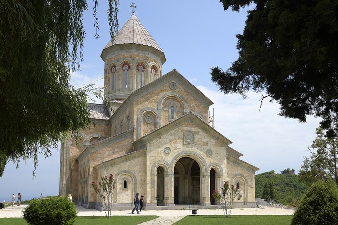 Private Kakheti Tour organic Wine Tasting with Lunch - Sighnaghi Great Wall walk: the best view-per-minute part of the day
