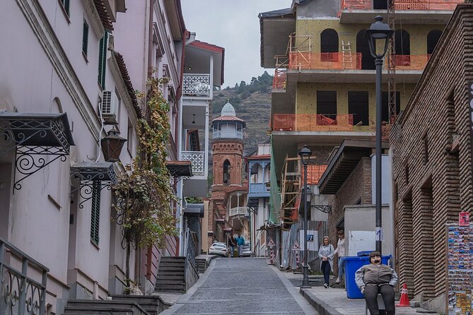 Private tour from KUTAISI Colourful Tbilisi, Jvari and Mtskheta - Vehicle comfort, pickup flexibility, and why group size matters