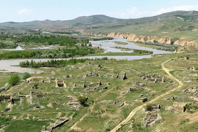 Private Tour to Mtskheta Stalin Museum Uplistsikhe Caves - How the day runs: transfers, pacing, and energy