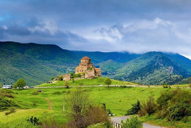 Private Tour to Mtskheta Stalin Museum Uplistsikhe Caves - Dress code and practical tips so you do not lose entry time