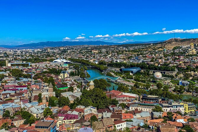 Private Walking Tbilisi City Tour - Metekhi Cathedral and Vakhtang Gorgasali: faith on a cliff plateau