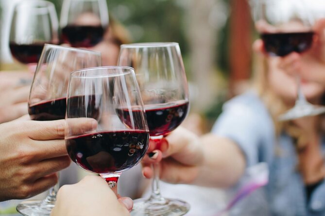 RACHA region with TSKHRAJVARI and wine tasting from Kutaisi - The guide and driving: what makes this day smoother