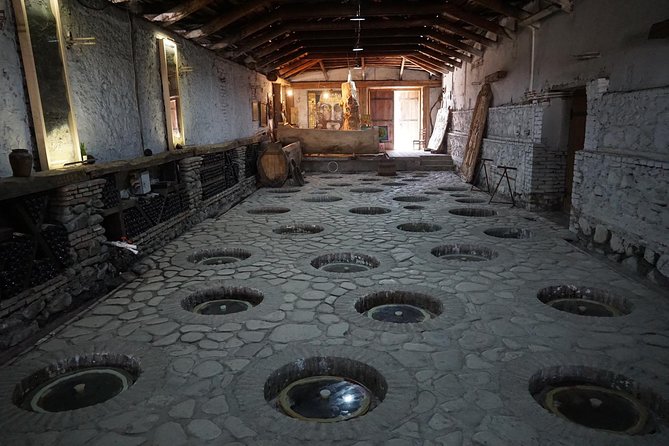 Secrets of Kakheti: Wine & Home-Cooked Lunch - Sighnaghi and its ramparts: the city of love, by foot