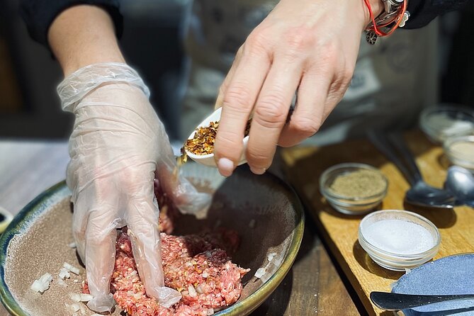 Small-Group Khinkali and Khachapuri Cooking Class in Tbilisi - Key highlights at a glance
