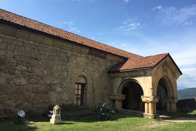 Small group tour to Kutaisi monasteries: Gelati, Motsameta and Bagrati. - The guide factor: where the experience turns from sights to meaning