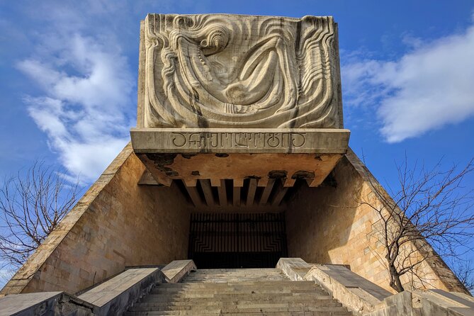 Soviet Tour - Hidden Tbilisi - Meeting at Rose Revolution Square, and Why the Location Matters