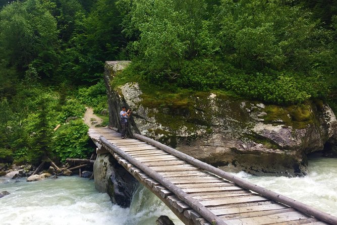 Svaneti Mountain Villages 4x4 Safari, tour from Kutaisi - Car Time, Fitness, and How to Prepare Like a Local