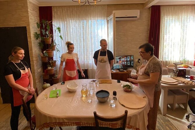 Taste of Georgia. Cooking-Class Khinkali, Khachapuri and more - What you actually eat and drink in the two-hour flow
