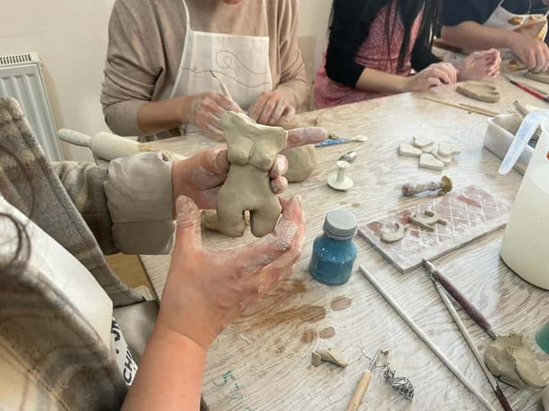 Tbilisi: 1.5-Hour Ceramic Workshop Experience - The 1.5-Hour Clay Lesson, Small Group Style