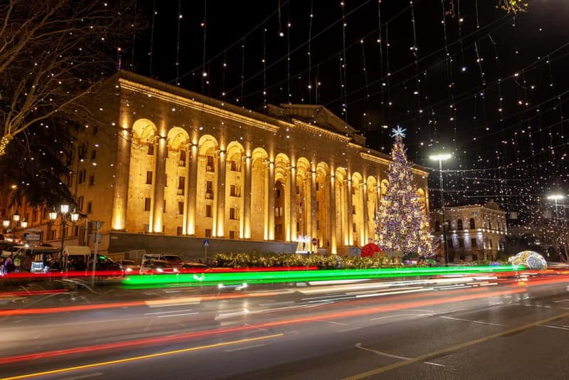 Tbilisi: 2-hours Midnight Express Guided Tour - Pacing, comfort, and what to wear for a midnight stroll