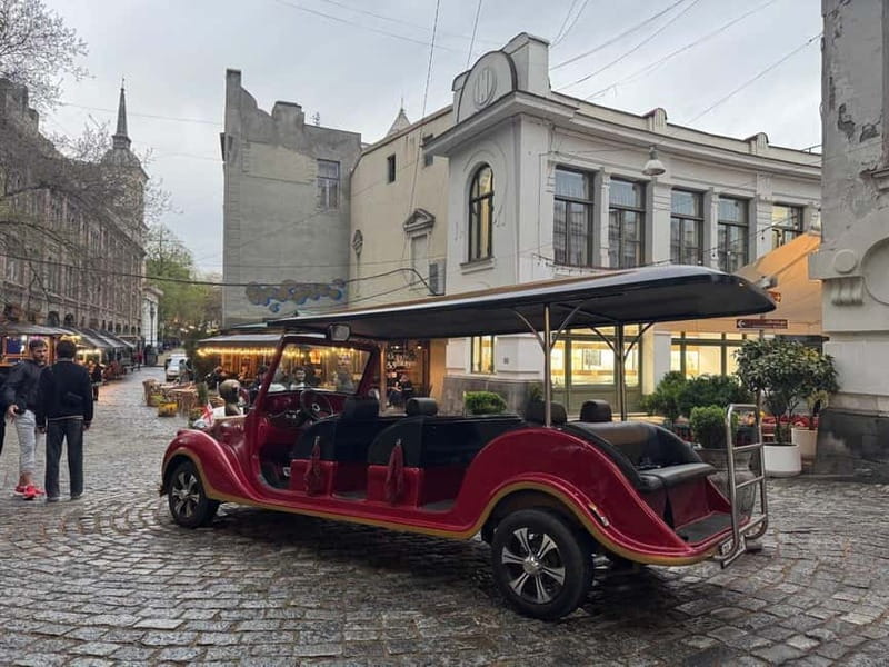Tbilisi: 45-Minute City Tour by Retro Bus - Jan Shardeni Street start: a smart place to begin